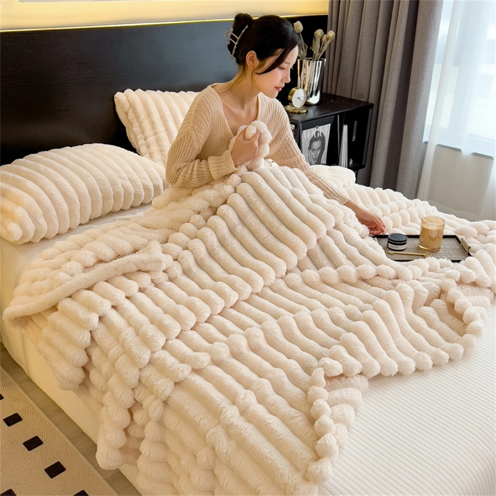 Artificial Rabbit Plush Autumn Warm Blankets for Beds Soft Coral Fleece Sofa Throw Blanket Comfortable Thicken Warmth Bed Sheets