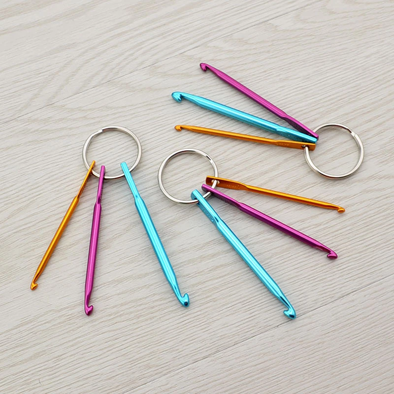 New Fashion 3pcs/set Multicolour Mini Aluminum Keychain Crochet Hooks DIY Crafts Tools Knitting Needles