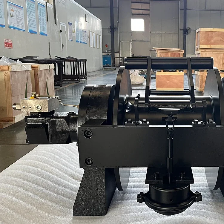 Forestry logging hydraulic winch