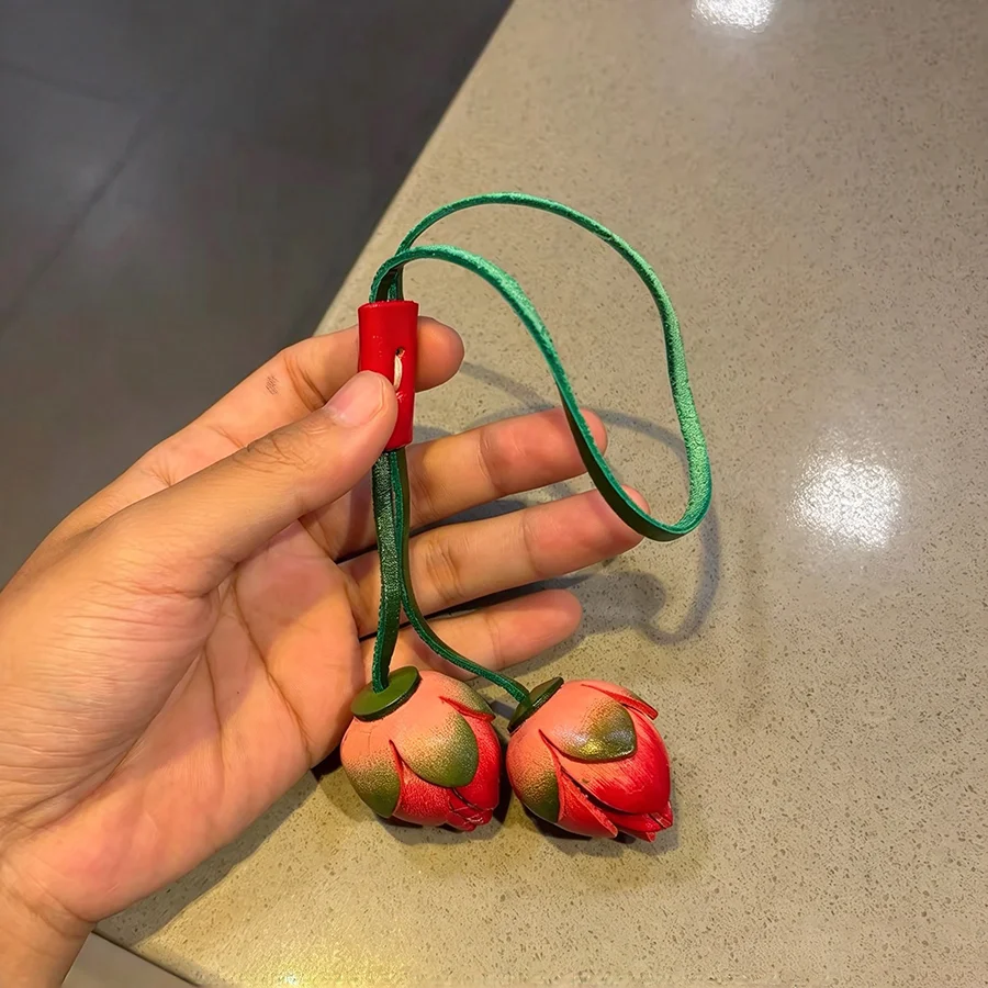 Genuine Leather Bag Charm Flower Ball Pendant Luxury Fashion High-grade Lychee Flower Car Pendant Decoration Bag Accessories