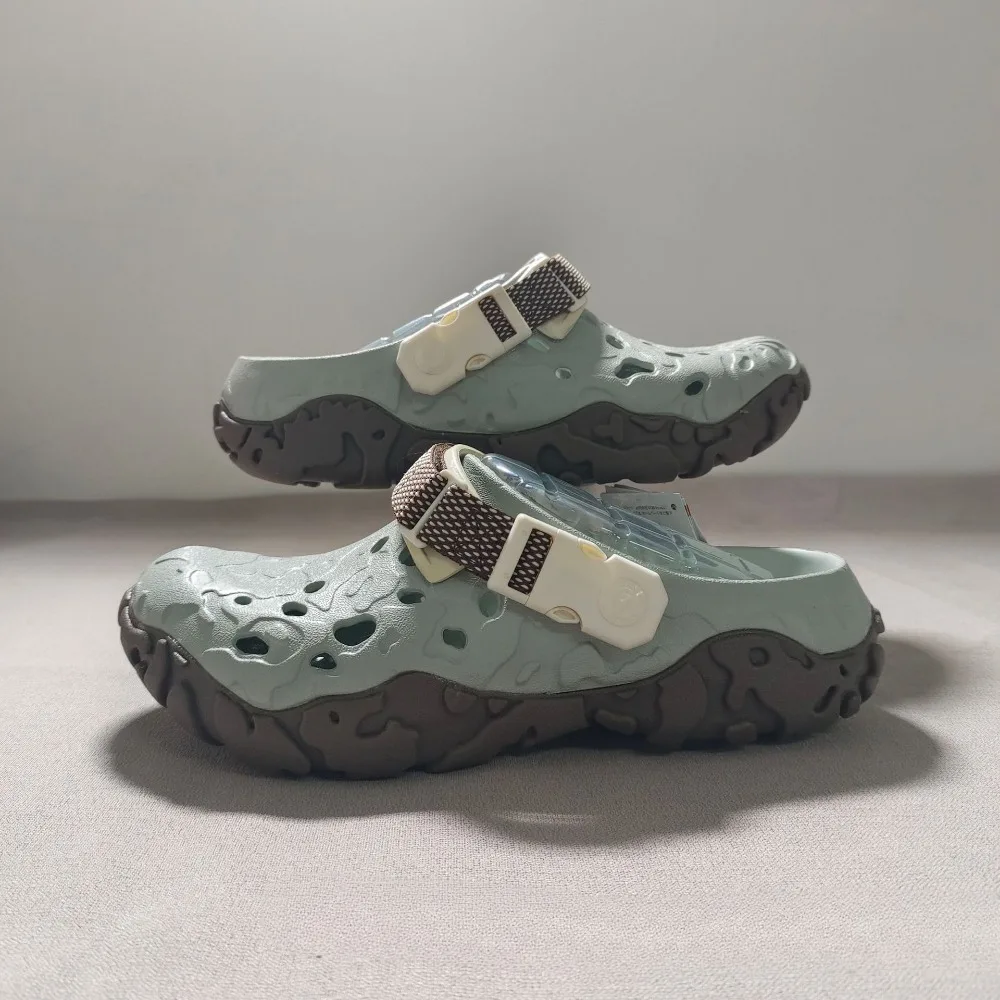 

Cave shoes, wear-resistant tanks, cool outdoor beach shoes, men's and women's shoes, toe caps, sandals