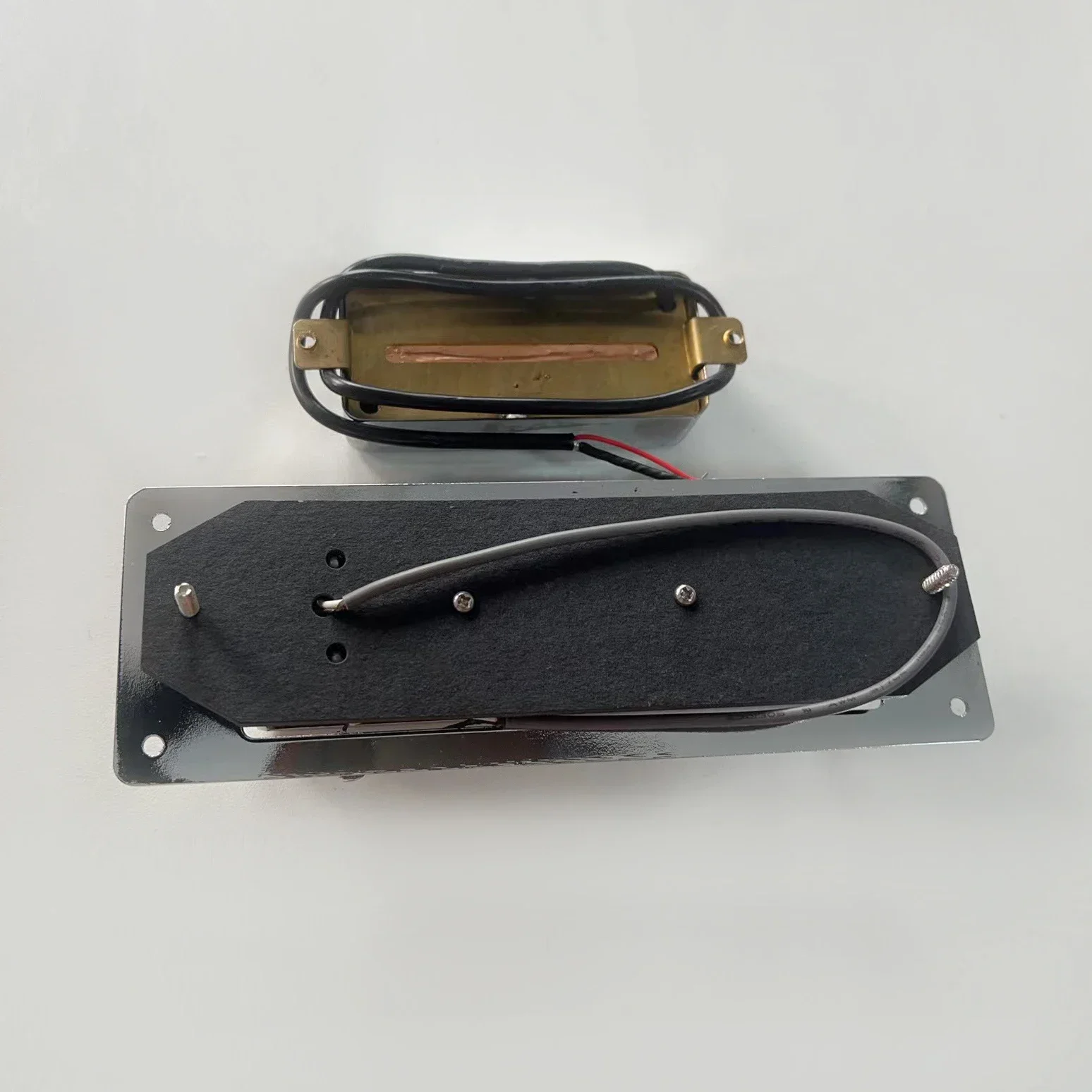 Beyond Music Shop Store-4 Strings Electric Bass Guitar Bridge / Tailpiece & Pickups Accessory in