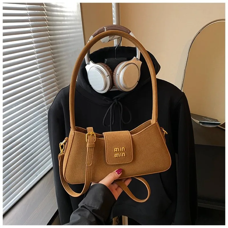

Chic Diaper Bag For Women Luxury Leather Tote Vintage Crossbody Bag Minimalist Designer Large Capacity Stylish Elegant