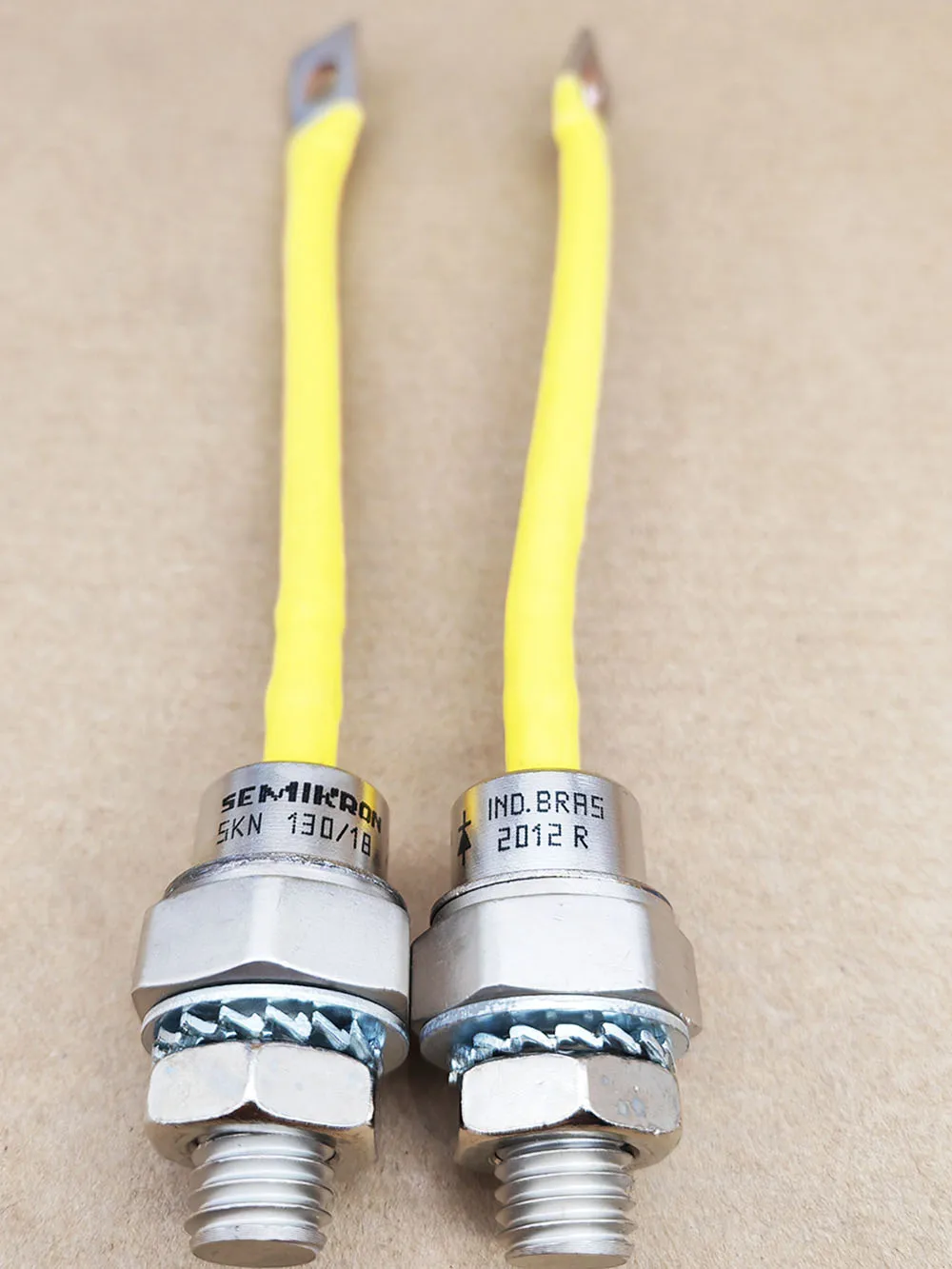 

Диод SKN130/18, диод SKN130/16 (студ-диод)