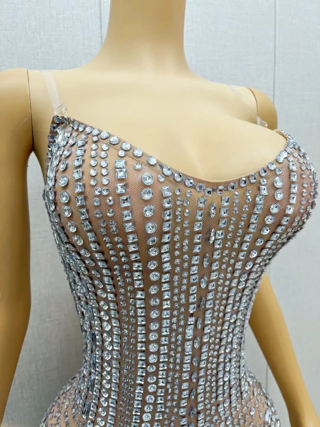 

Silver Shinny Rhinestones Bandeau Top Dress Women Birthday Sexy Tube Outfit Singer Wedding Graduation Costume Jiangmeiren