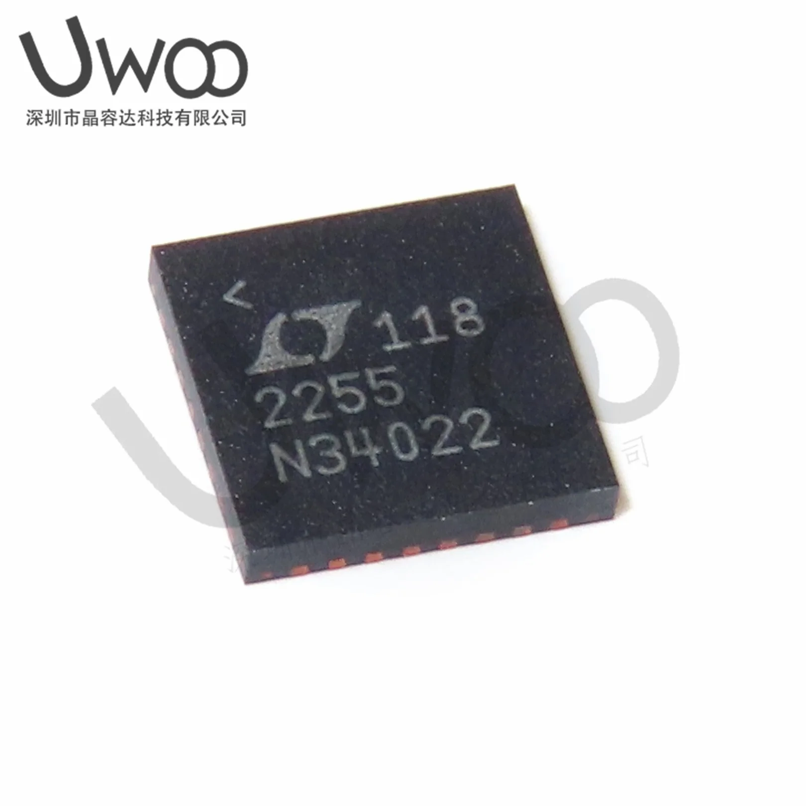 

1 шт. LTC2255IUH # TRPBF LTC2255IUH # PBF IC ADC 14 бит трубопровод 32QFN новый оригинальный спотовый сток