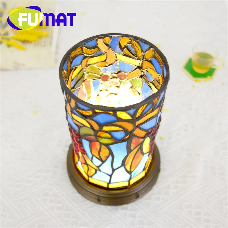 FUMAT Tiffany Nordic style glass Table lamp Living Room bedside decoration small night light Creative Santa Claus styling lamp