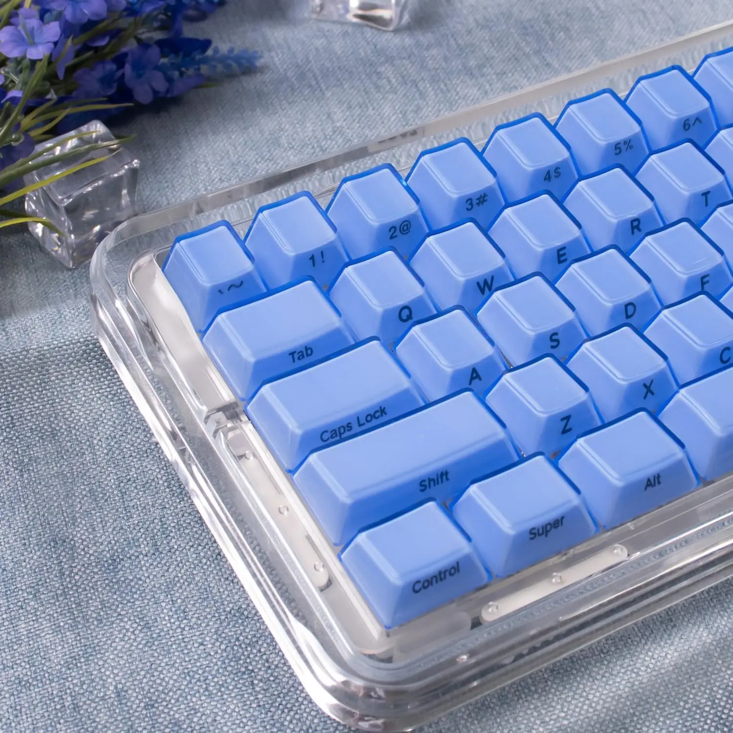 

Crystal Jelly Keyboard Keycaps - 119keys Blue Translucent Custom OEM Profile Keycap Set Side Print Keycaps 75 100 Percent Cherry