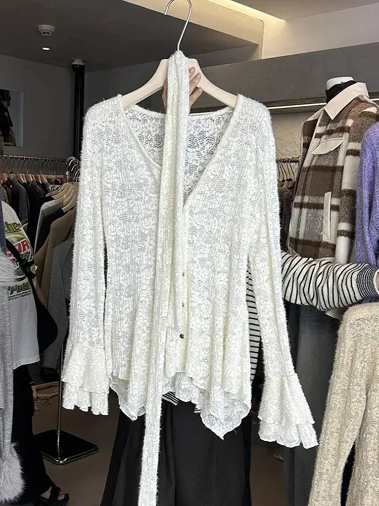 Camicia a maniche lunghe con volant in pizzo autunnale da donna coreana sexy scollo a V monopetto top femminili elegante streetwear camicetta scavata