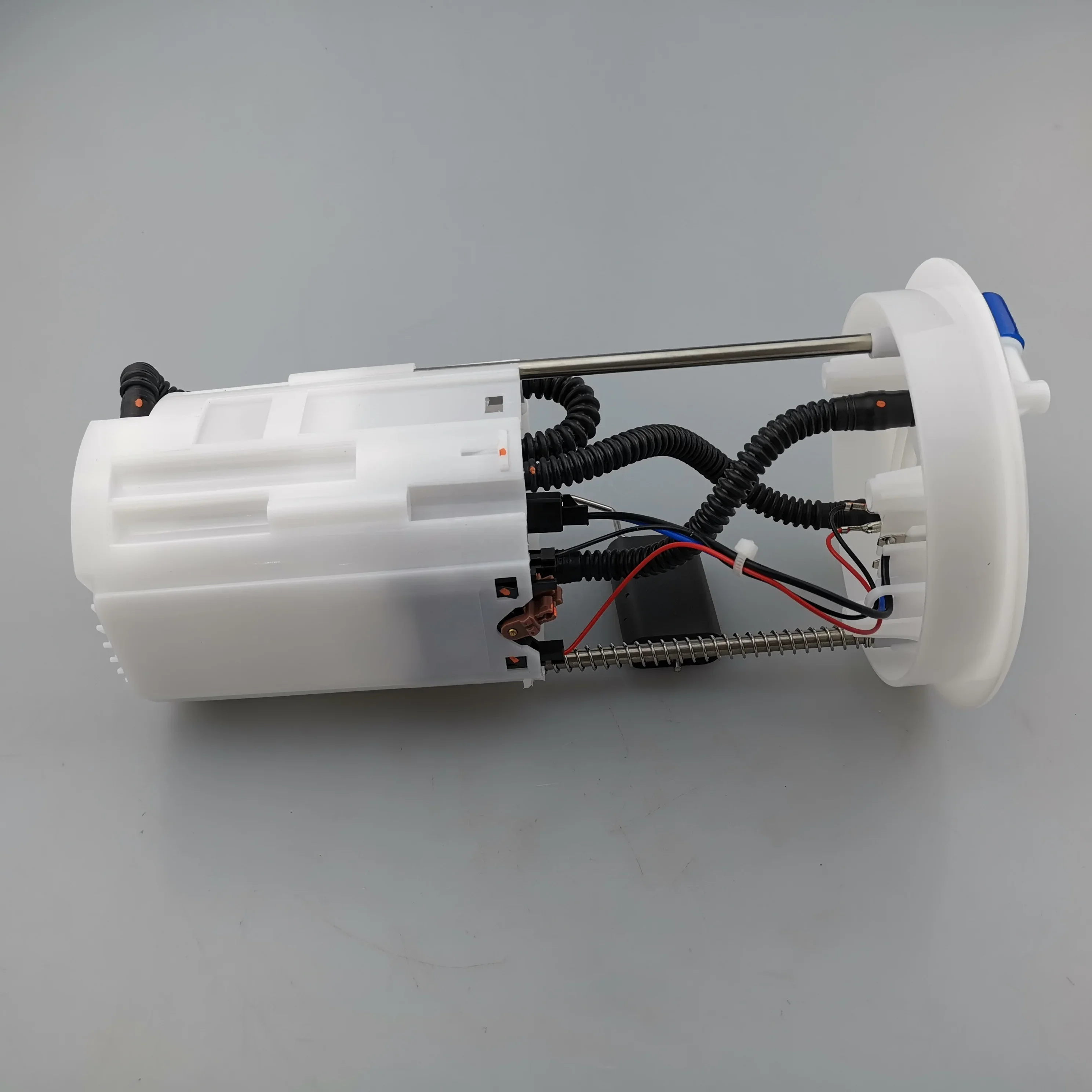

SAIC MAXUS G10 2.0T Original Fuel Pump Assembly C00020090 C00344432