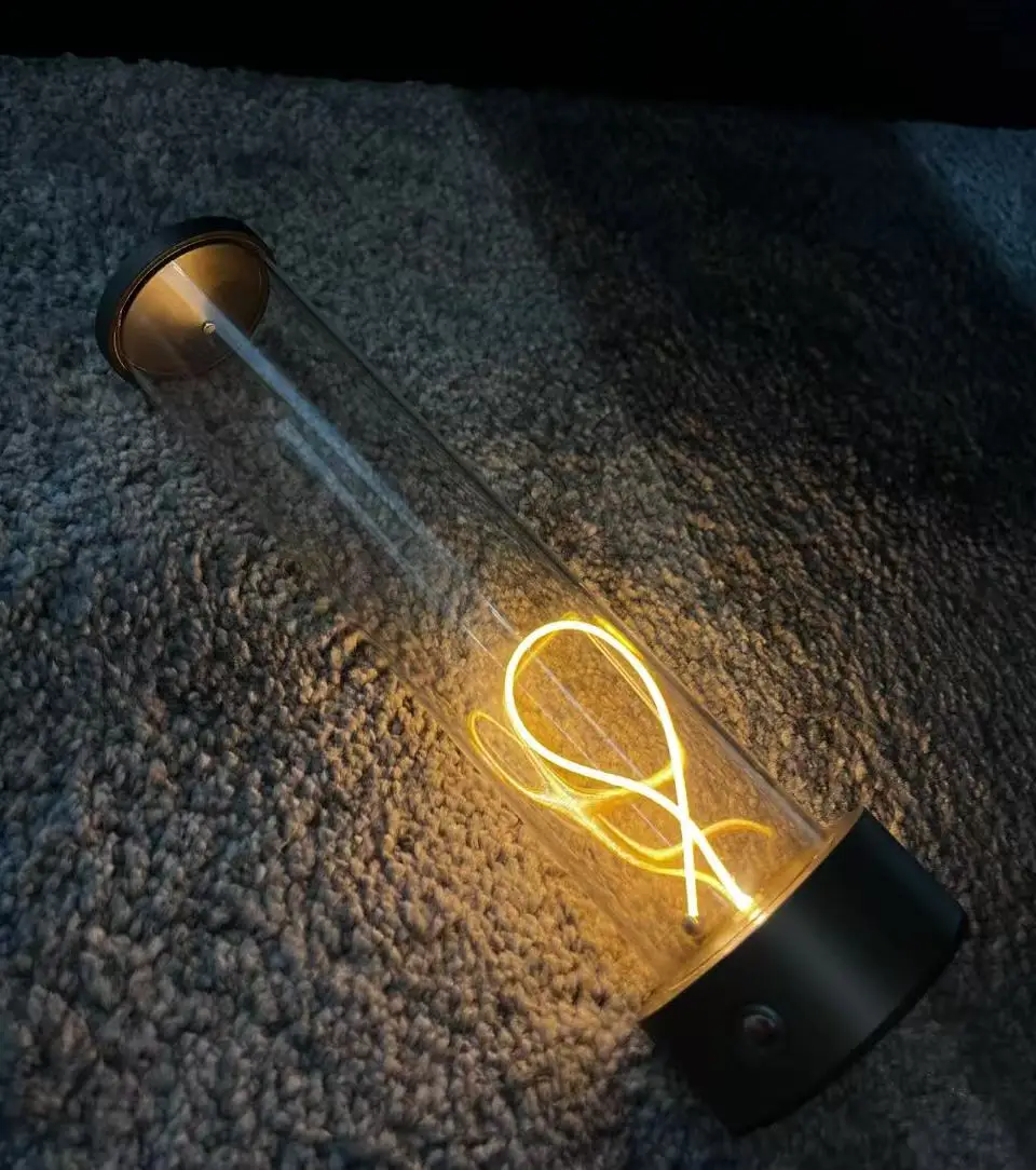 Cordless Portable LED Table Lamp Rechargeable Design Magnetic Desk Lamp with Touch Sensor Three-Level Dimmable For Bedroom Light