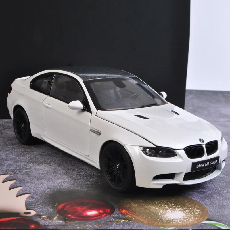 Kyosho1:18 bmw m3 coupe e92 limitada 300 peças coleção de liga