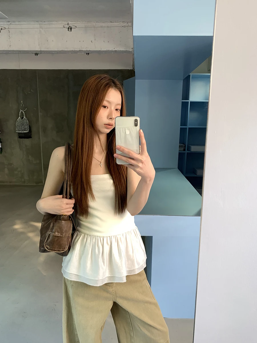 Rompi Putih Wanita Model Slim Fit Terbaru 2025, Atasan Cantik Desain Ba, Cocok untuk Kerja