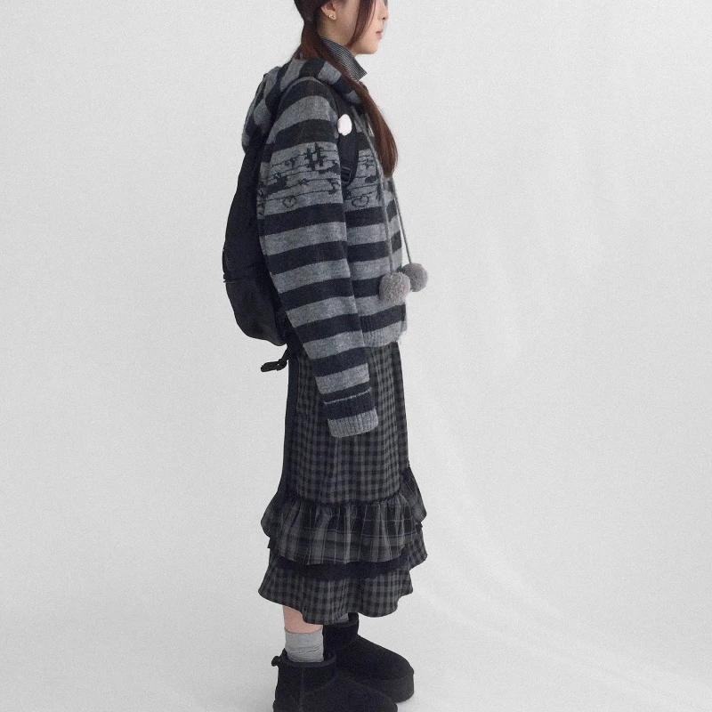 Retro Plaid Brushed Hem Ruffle Women's Mid-Length Pants Autumn New Design Lace Splicing A-Line Wide-Leg Cropped Pants Ladies