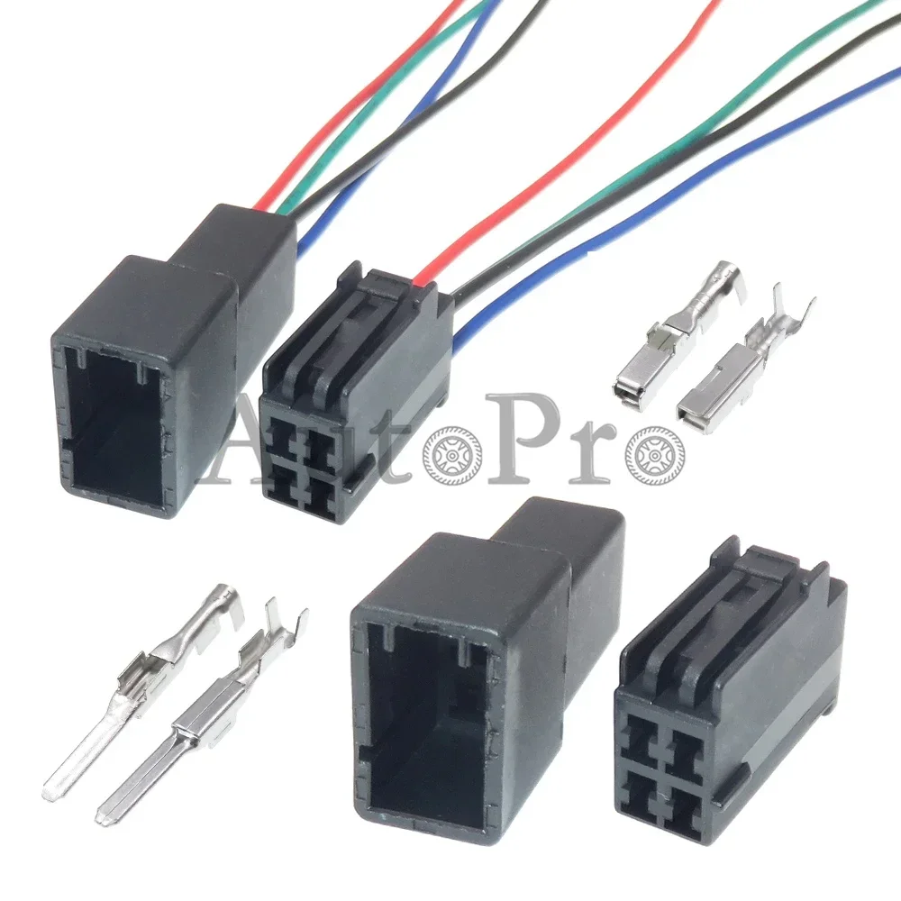 

1 комплект, 4-луночная сборка переменного тока, автомобильная мужская и женская док-станция, кабельная розетка с проводами, автоматический электрический разъем