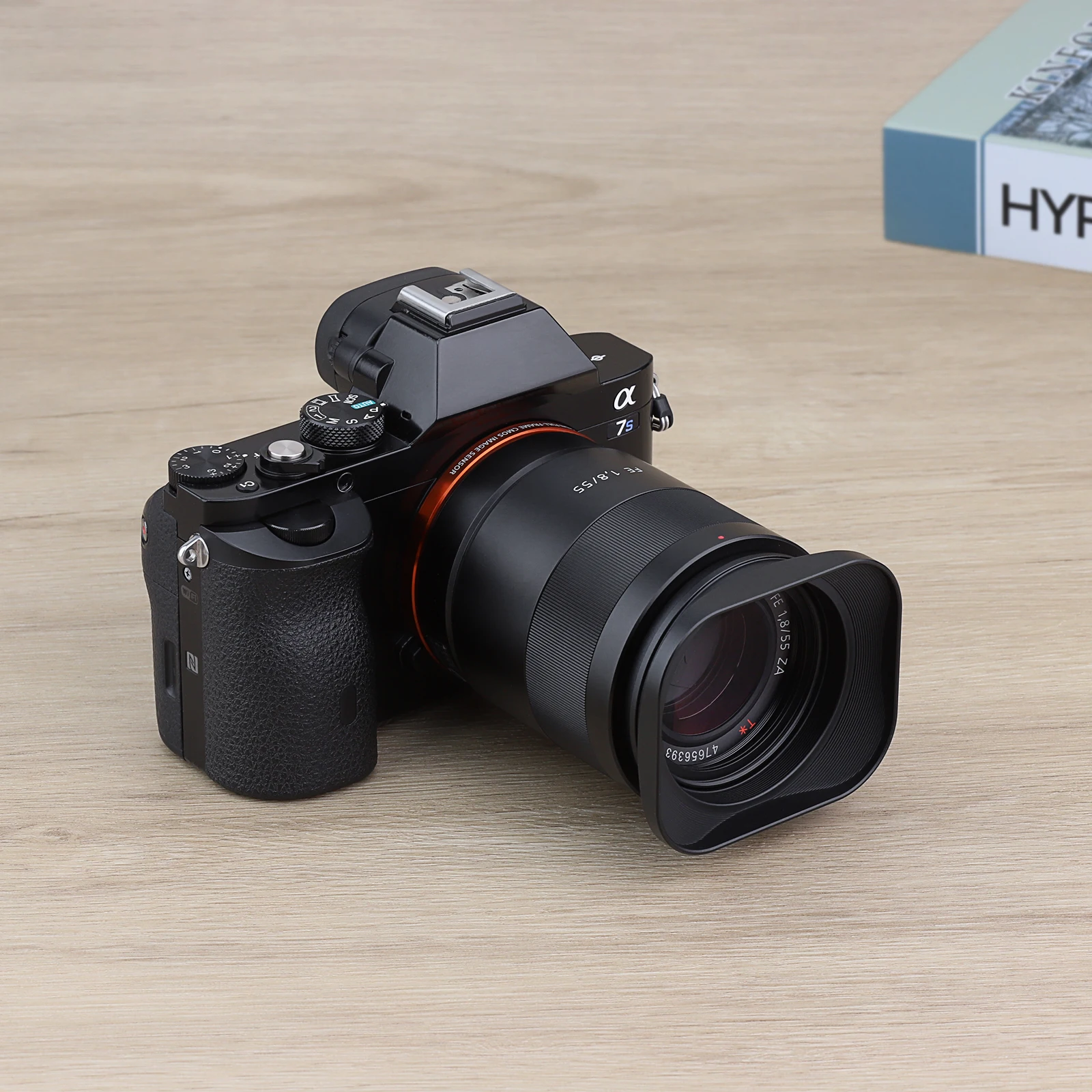 Haoge スクエアメタルレンズフードバヨネット ソニー FE 55mm f1.8 ZA