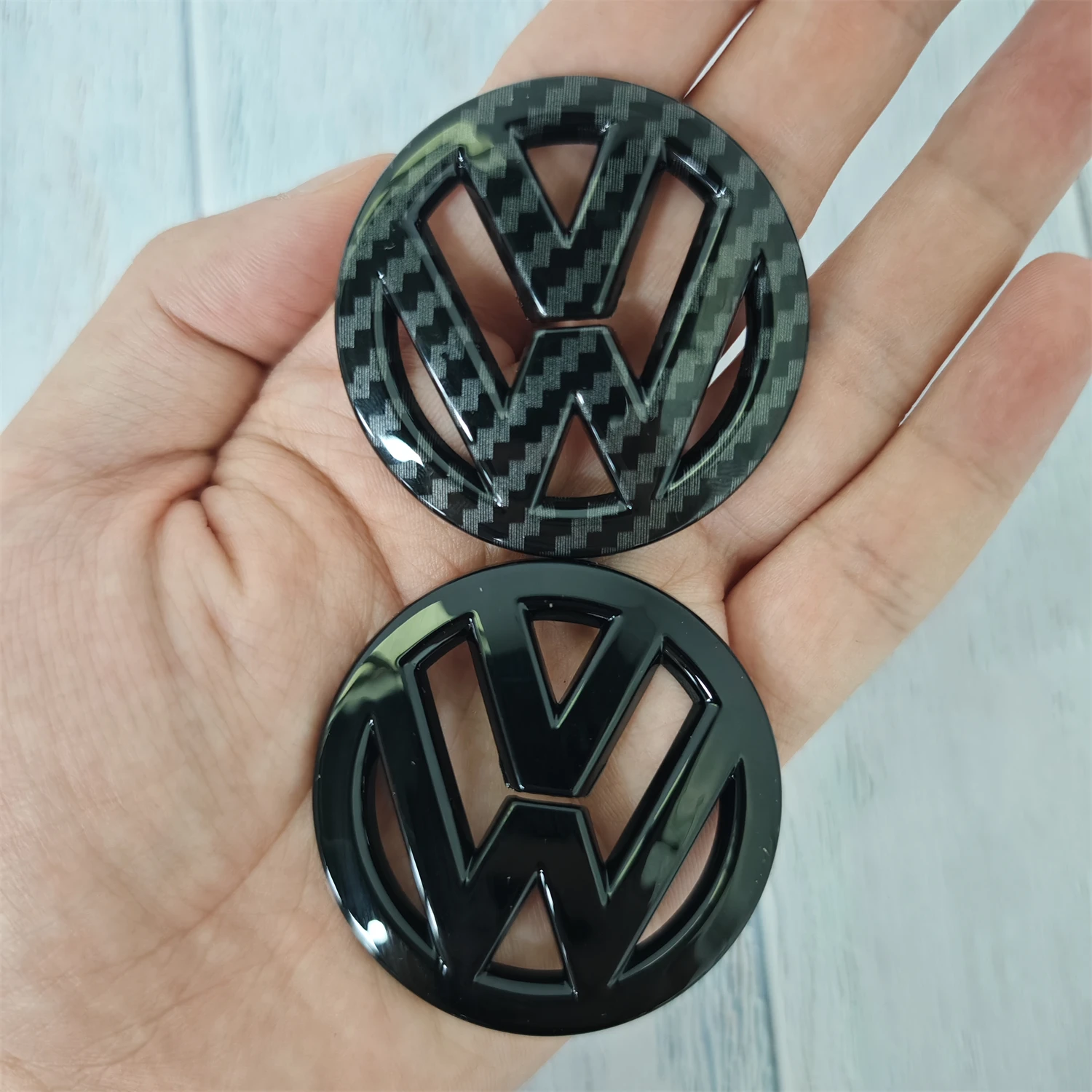 Volkswagen Car Carbon fiber pattern Logo Steering Wheel Decoration Sticker Accessories for Golf 7 Rline Logo Black