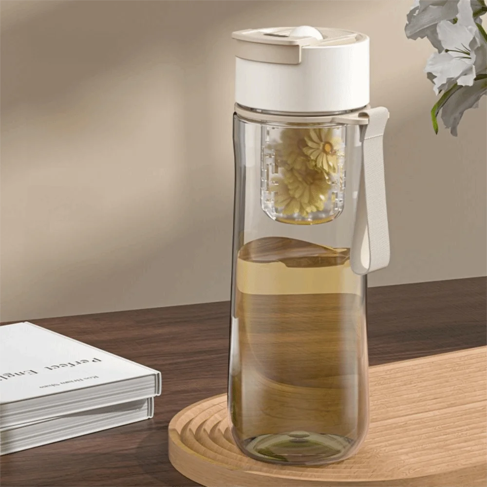 

BPA Free Portable Water Bottle Large Capacity Tritan Material Heat-resistant Tumbler Magnetic Suction Leak-proof