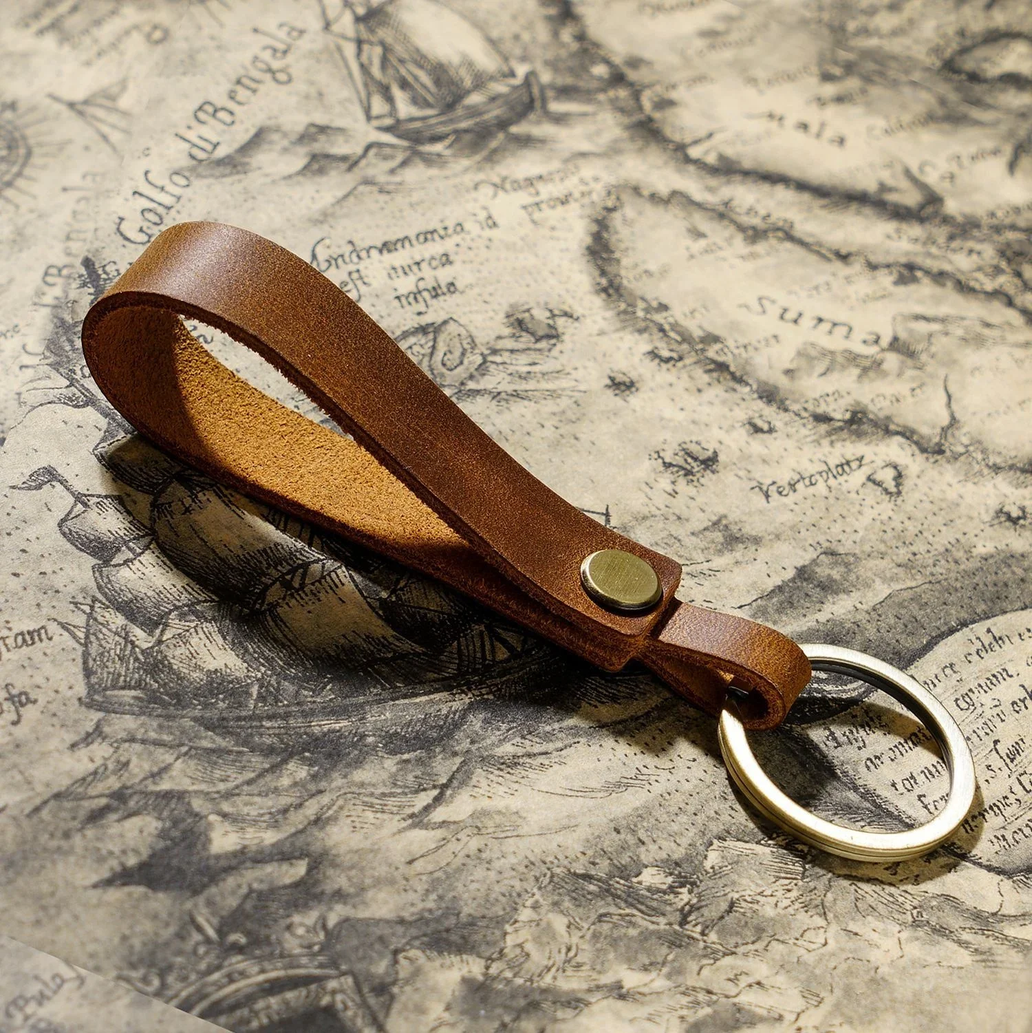 100% Genuine Leather Car Key Holder Vintage Cowhide Men Housekeeper Key Chain with Metal Ring Hook Small Gift Wholesale