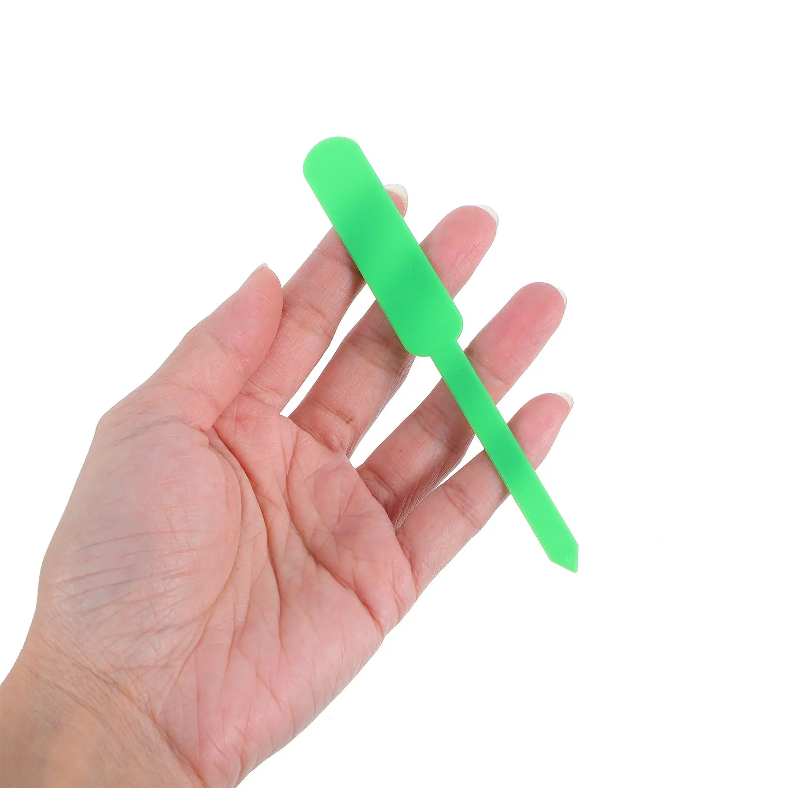 200Pcs Plastic Garden Plant Labels Waterproof Sun Resistant Writeable Succulent Markers for Potted Plants Flower Beds Indoor