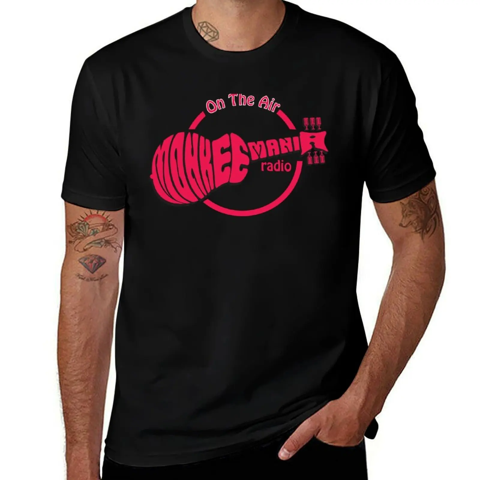 

MMR GUITAR RED T-Shirt man t shirt designer t shirt man cotton T-Shirt