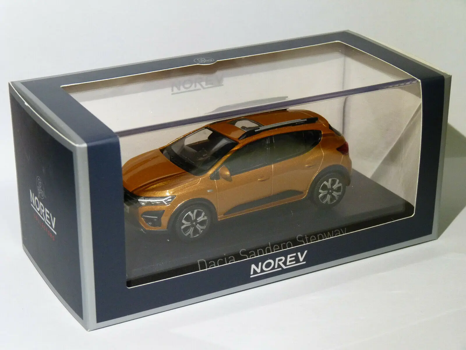 Voitures miniatures Dacia sandero stepway 1/43, nouveau modèle moulé sous pression, échelle 2021, cadeau de collection