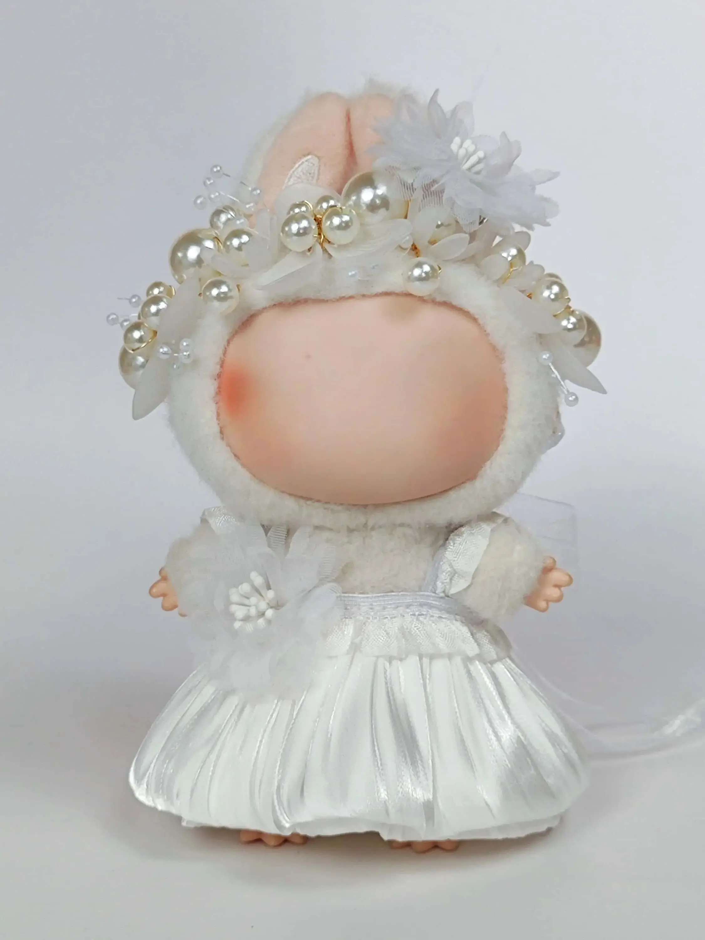 Роскошное плюшевое свадебное платье, одежда для кукол для Labubu I II, корейский стиль, пушистое романтическое свадебное платье, костюм с цветочной шляпой для Ladbubu