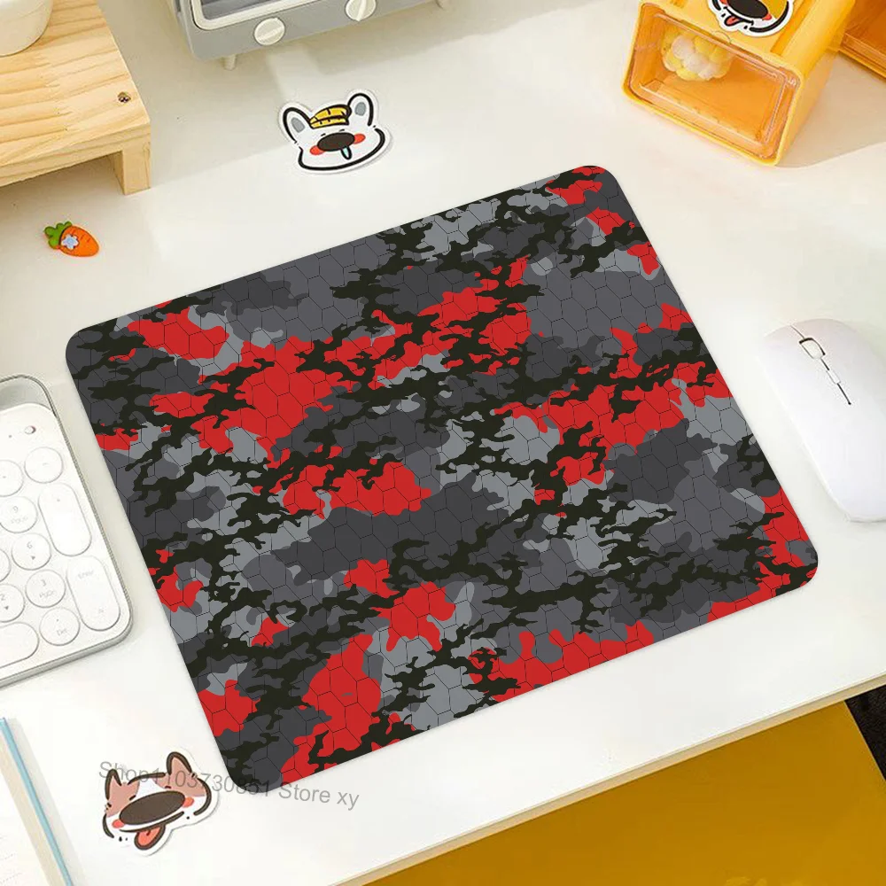 Camouflage Mousepad RGB Small Size Gaming Mouse Pad With LED Light Desk Mat Super Smooth Non-slip Rubber Bottom