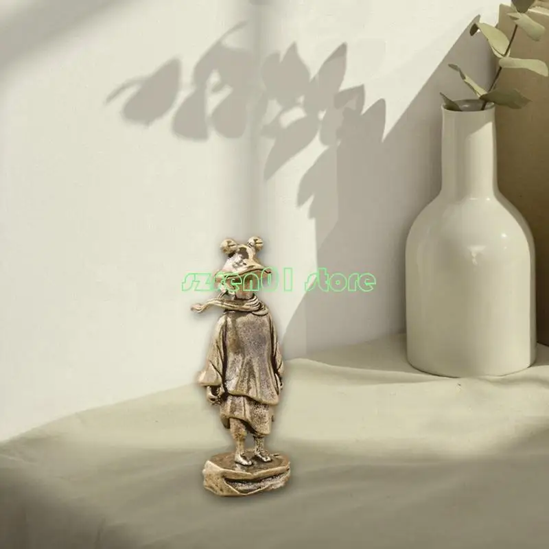 G32A Vintage Brass Frogs Swordsman Ornamp #5