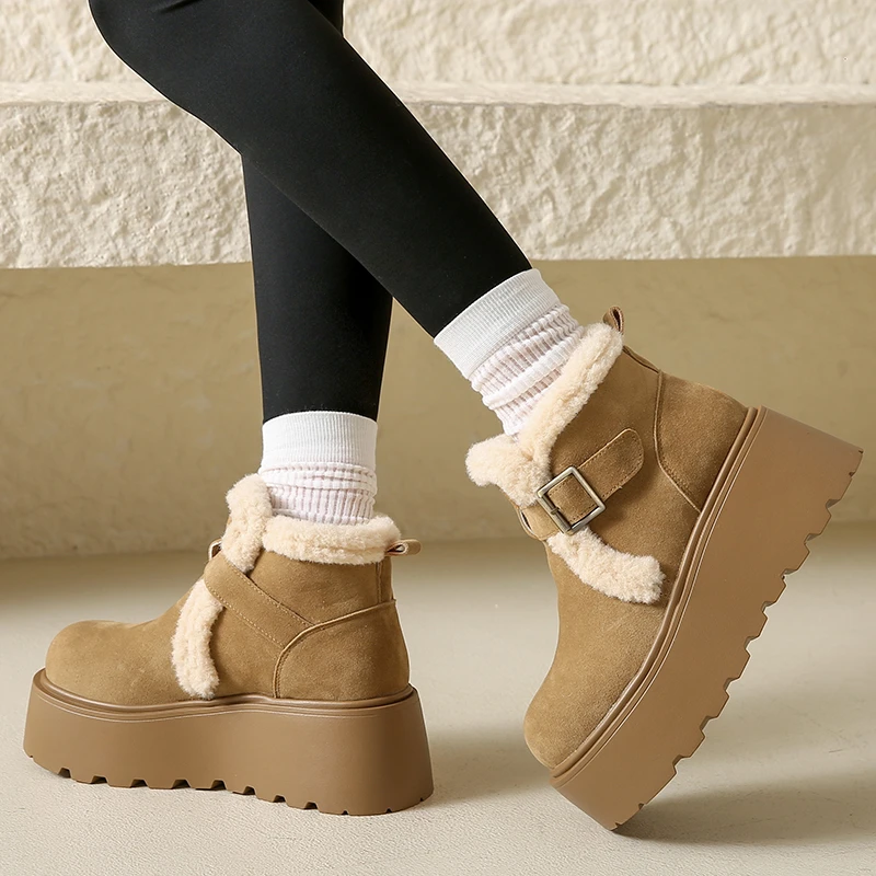 

Women's Fleece Lined Winter Boots Anti-Slip Short Thick Sole Insulated Cotton Shoes
