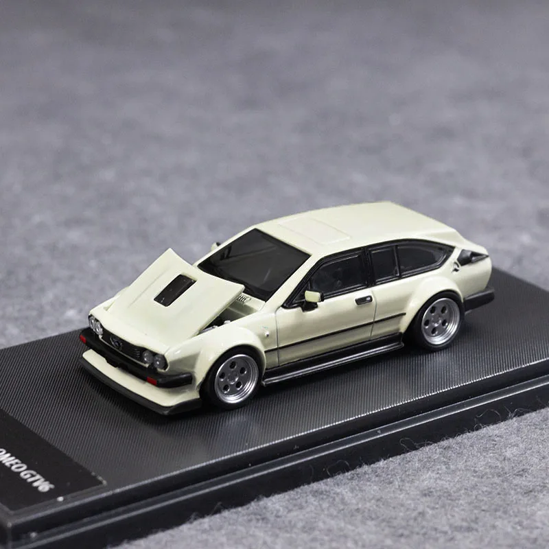 TPC 1:64 GTV6 Widebody Modified Front Cover Opens Alloy Car Model