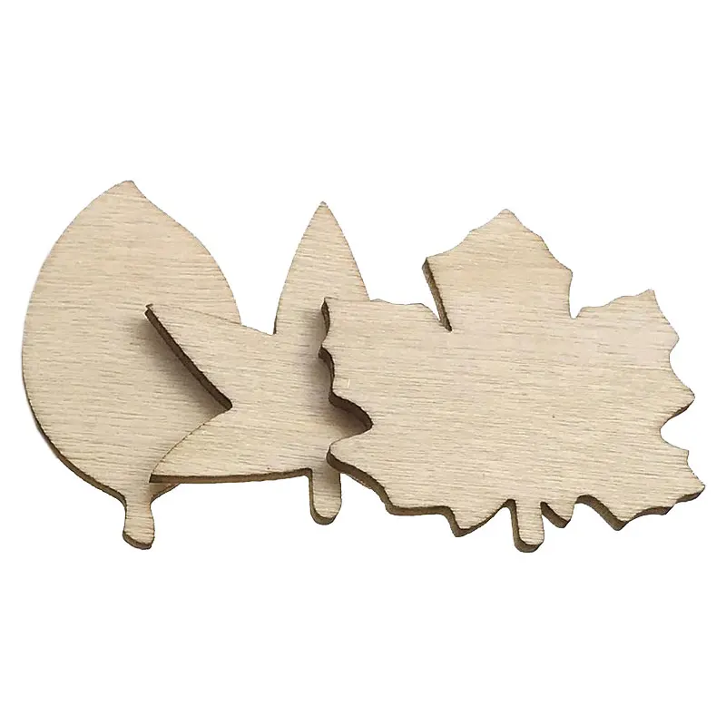 

400PCS 30MM Wooden Maple Leaf Cutout Unfinished Blank Wooden Slice Maple Leaf Thanksgiving Party DIY Decoration Xmas Ornaments