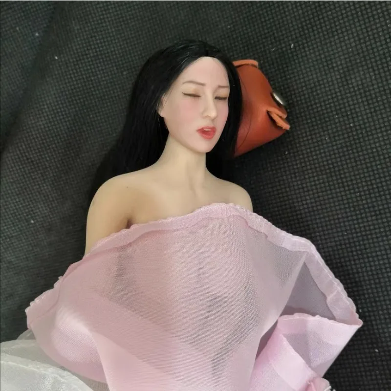 

1/6 Scale Female Doll Hair Transplant Head Carving Sleeping Expression Head Carving Model for 12" Tbl Ph Pale Skin Body