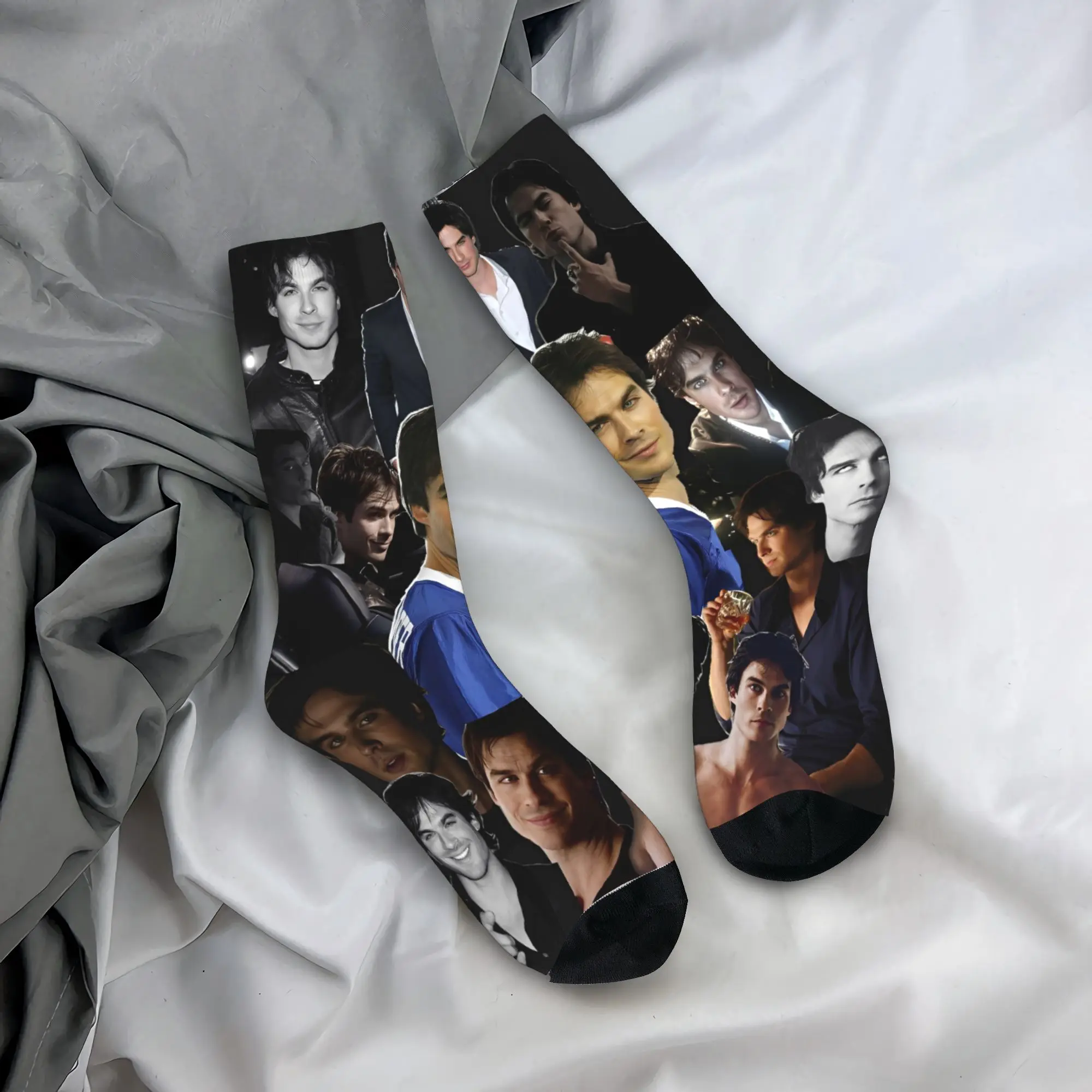 

Дневники вампира Damon Salvatore, носки, зимние чулки для отдыха, мужские удобные носки унисекс, уличные противоскользящие носки на заказ