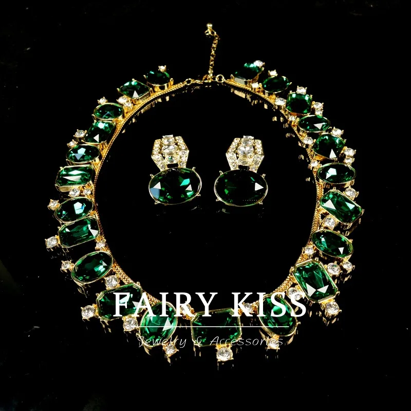 simple fashion necklace earrings emerald rhinestone sugar cube design diamond ear stud atmospheric jewelry