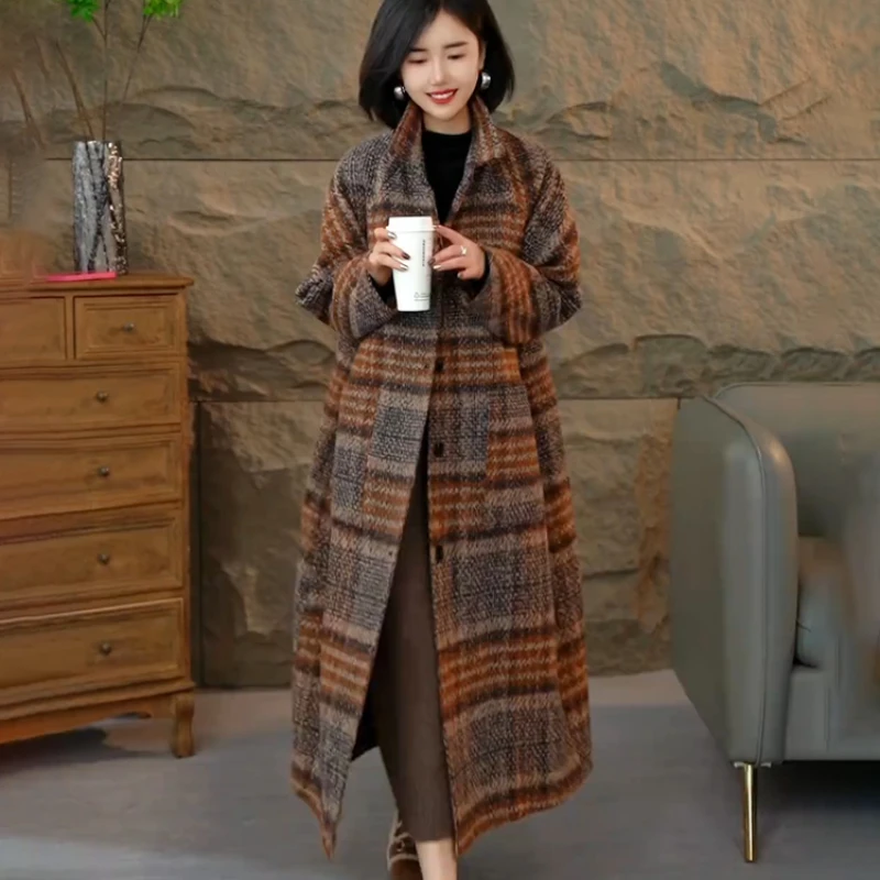 

2024 New Autumn/Winter Woolen Coat Elegant and Fashionable Mid Length Cotton Winter Plaid Collar Woolen Coat Korean Edition