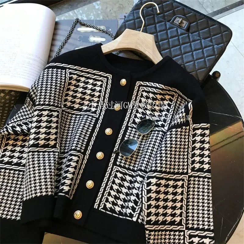 

Houndstooth Round Neck Retro Jacquard Knitted Cardigan Jacket 2022 Autumn New Luxury Single-breasted Knitted Cardigan Women