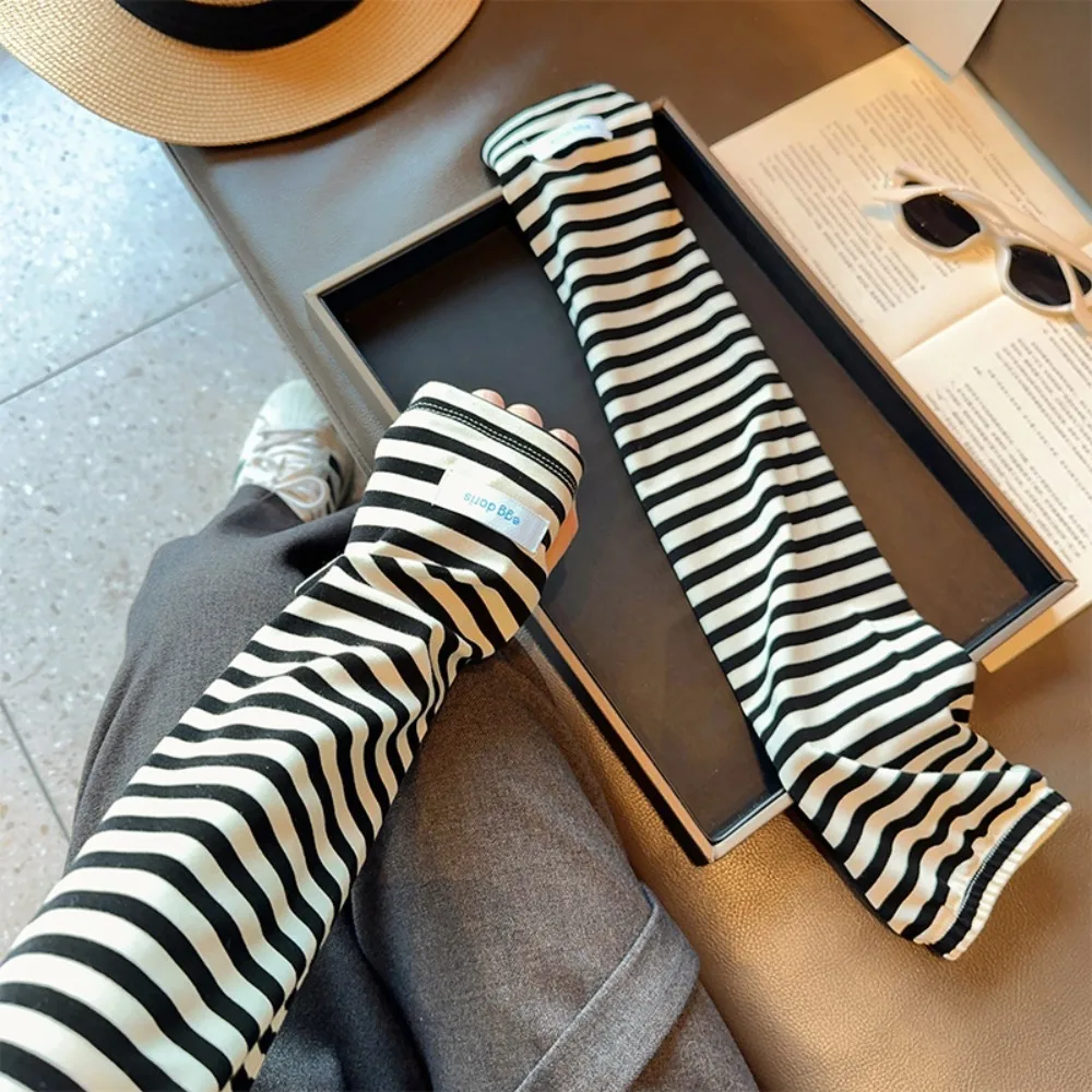 Atmungsaktiver Armschutz, gestreifte Eishüllen, lockere elastische Sonnenschutz-Ärmel, Anti-UV-UV-Isolierung, Sommer-Fahrrad-Ärmel für den Sommer