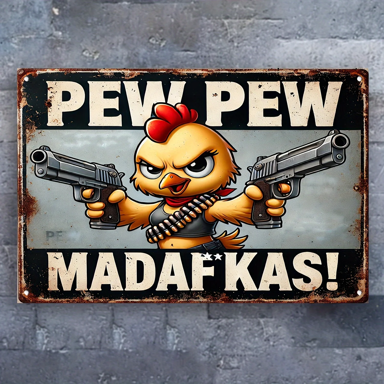 Letrero Metálico Vintage de Pollo de Dibujos Animados, Decoración de Pared de Hierro Vintage con la Frase "PEW PEW MADAFKAS!" Texto - Modo Batalla de Humor: ACTIVO