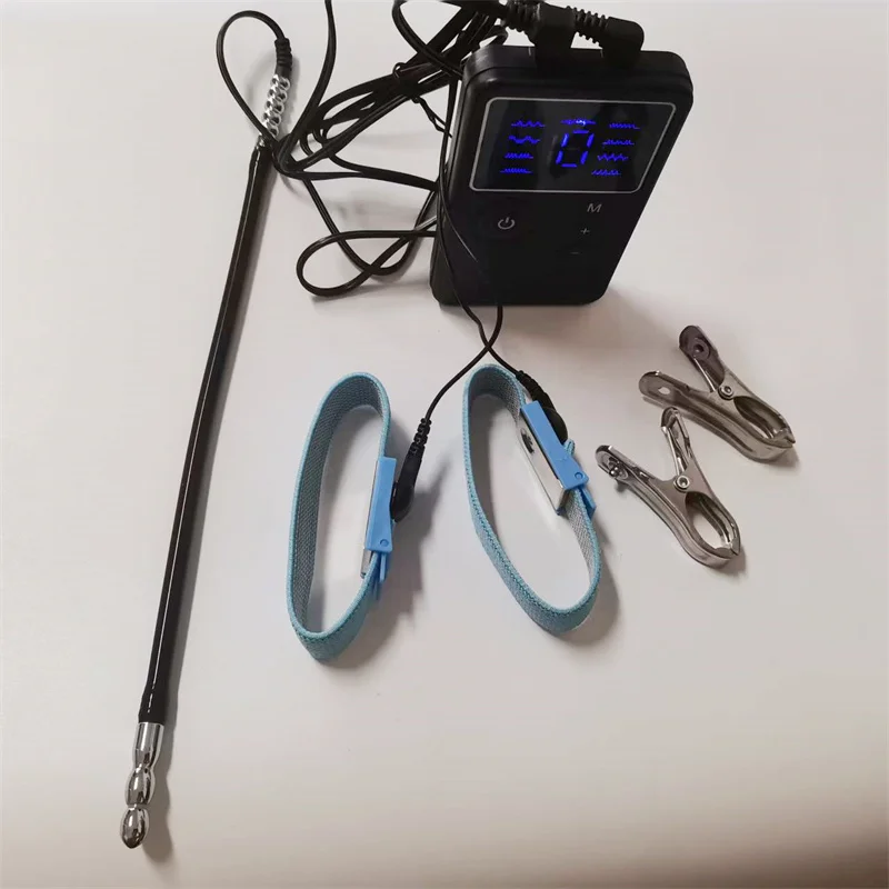 8 طرق صدمة كهربائية مجرى البول السبر إدراج المعادن الذكور التوصيل موسع الحصان العين قضيب خواتم الديك الحلمات كليب لعبة الجنس الرجال