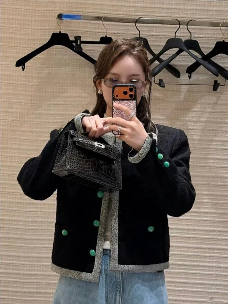 2026 Women High-Quality O-Neck Tweed Short Jacket Single Breasted Straight Multi-pocket Coat Office Ladies Beading Black Jackets