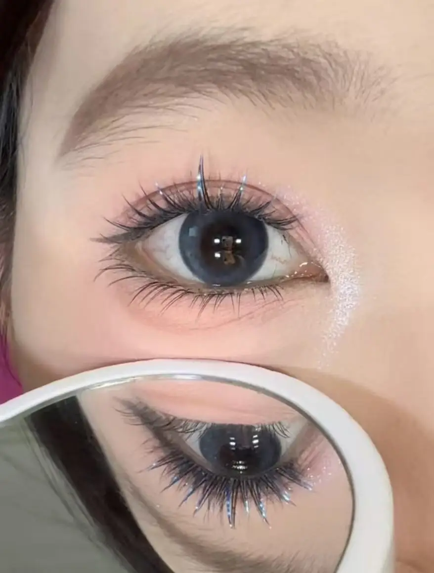 WINKLURE Glue-Free Colorful Christmas Segmented Fake Cluster Lashes Natural Eyelash extension Self Adhesive Cluster Lash