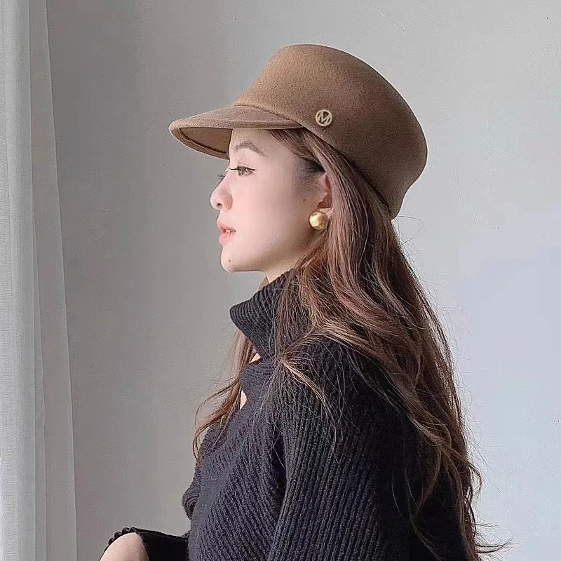 2023 New Pure Wool M Equestrian Cap Fedoras Women Autumn Winter High Quality All Match Cap Outdoor British Fashion Knights Hat