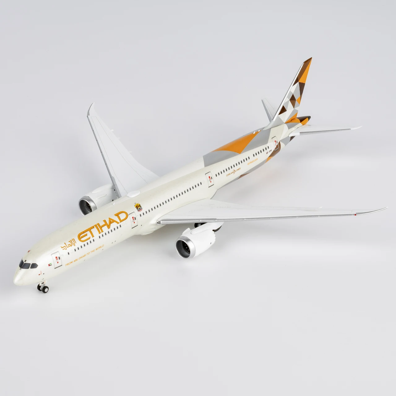 56032 سبيكة تحصيل طائرة هدية NG نموذج 1:400 الخطوط الجوية الاتحادية "Dreamliner" بوينغ B787-10 دييكاست طائرة طائرة نموذج A6-BMB