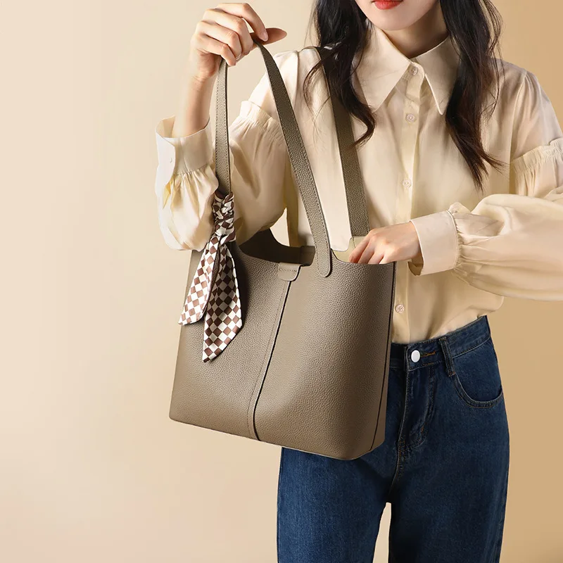 

New Summer Tote Bag Women's High-End Leather Large Capacity Commuter Single Shoulder Armpit Bag Box Bag Chinese Manufacturer