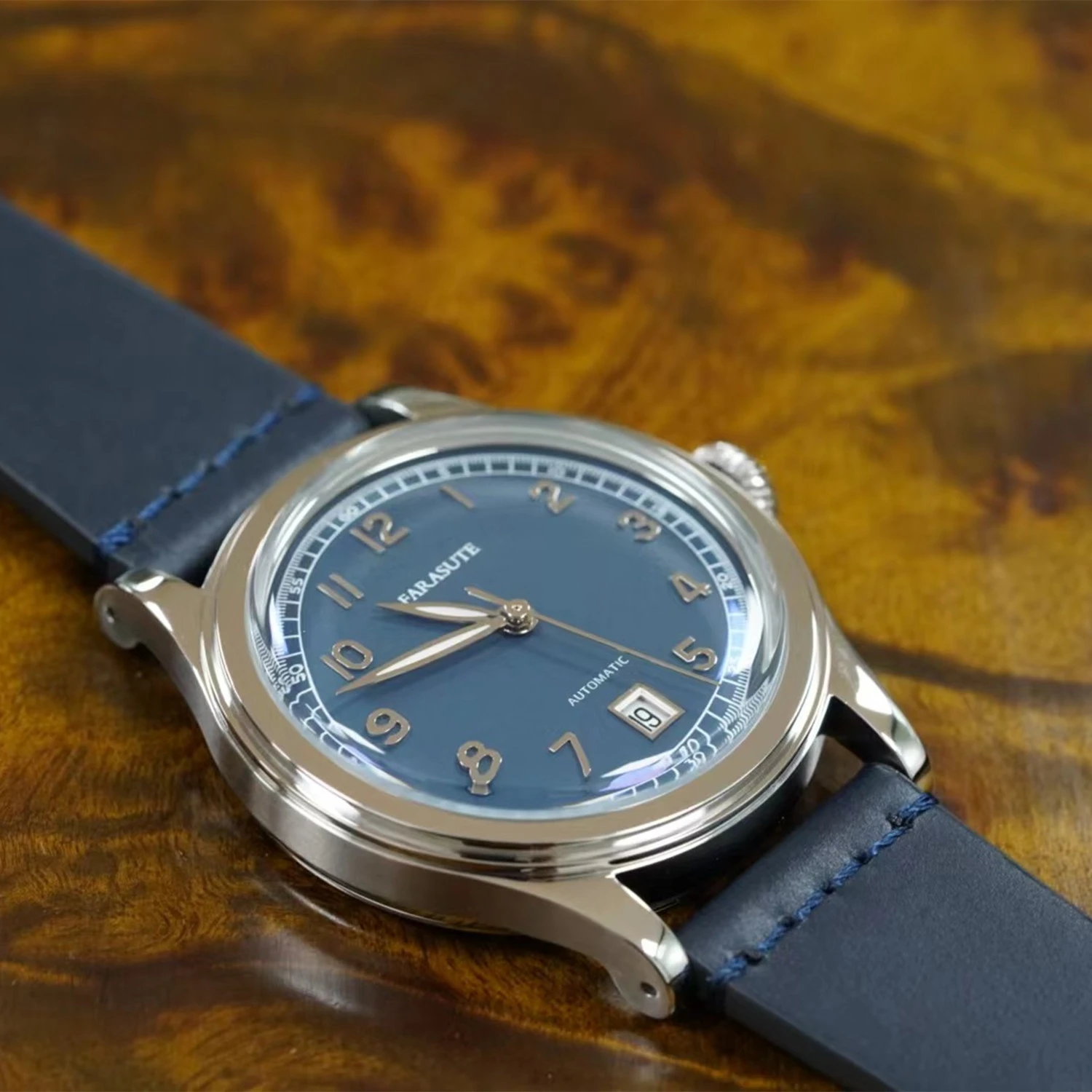 FARASUTE Men Automatic Watch 38mm Luxury Mens Watches Mechanical Wristwatch Arched Curved Mirror Leather Strap Date 821A Retro