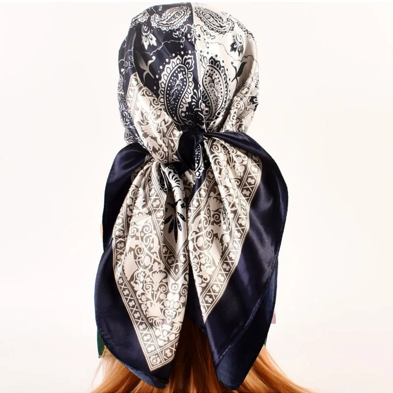 2025 neue Mode 90X90 cm Gedruckt frauen Schal Pashmina Seidenschal Quadrat Schal Dekorative Stirnband Hals Luxus Design bandana