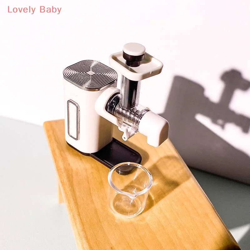 【BS】1 Zestaw Miniaturowa Maszyna do Robienia Soków Owocowych w Skali 1:12, Miniaturowy Blender do Domku dla Lalek, Model Symulacyjny, Dekoracja Sceny