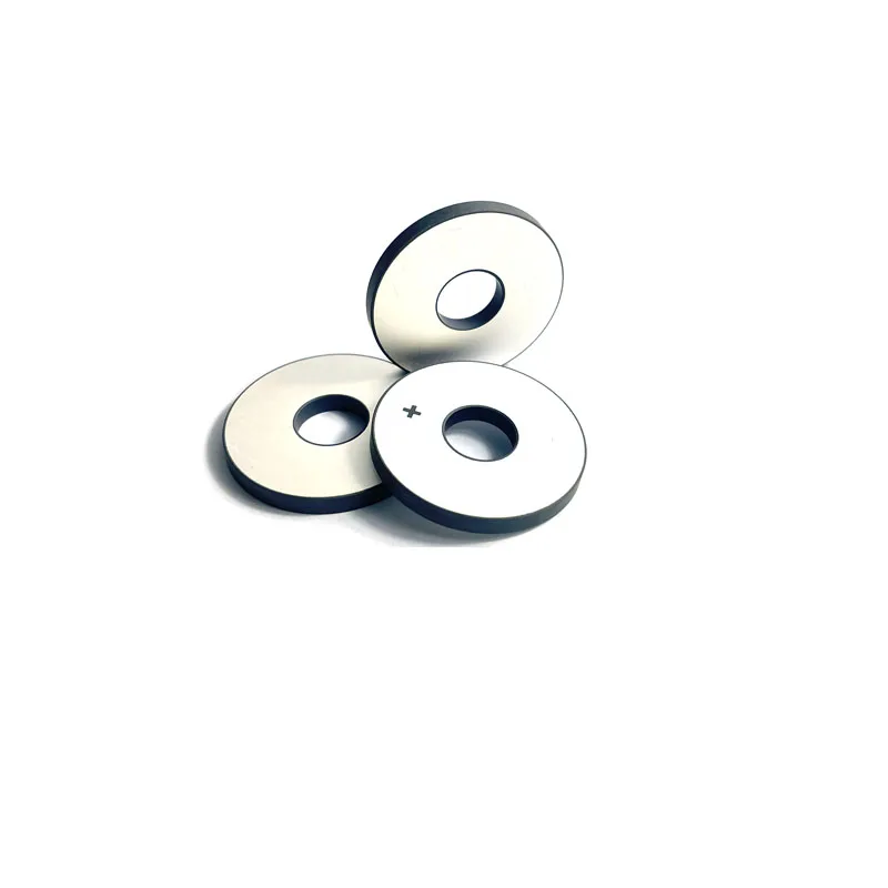 حجم مادة P4 30x10x5 مللي متر عنصر السيراميك بالموجات فوق الصوتية كهرضغطية لتنظيف أجزاء الاستشعار