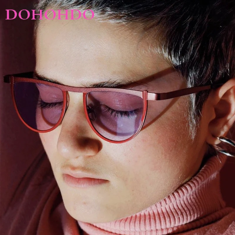 

2025 New Fashion Brand Designer Y2K Punk Women Sunglasses Trend Retro Men Sunglass Outdoor Travel Eyewear Ladies Lentes UV400